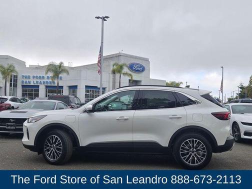2025 Ford Escape PHEV SE