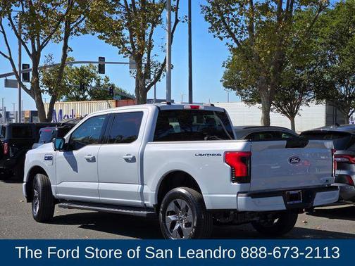 2025 Ford F-150 Lightning Flash