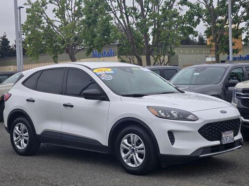 Oxford White 2022 Ford Escape S