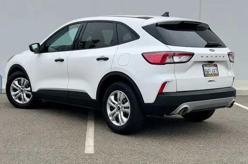 Oxford White 2022 Ford Escape S