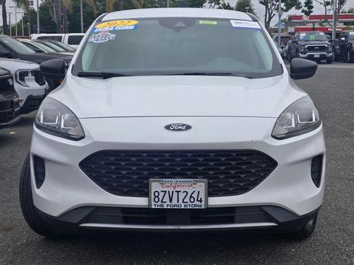 Oxford White 2022 Ford Escape S