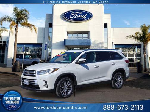 Blizzard Pearl 2019 Toyota Highlander XLE