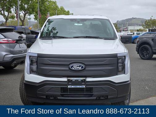 2025 Ford F-150 Lightning Pro