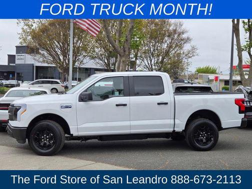 2025 Ford F-150 Lightning Pro