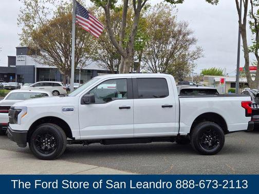 2025 Ford F-150 Lightning Pro