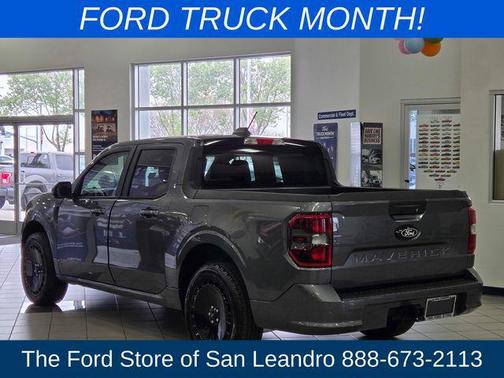 2025 Ford Maverick Lobo Standard