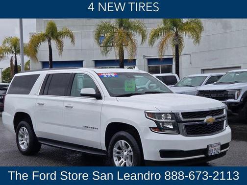 Summit White 2019 Chevrolet Suburban LT