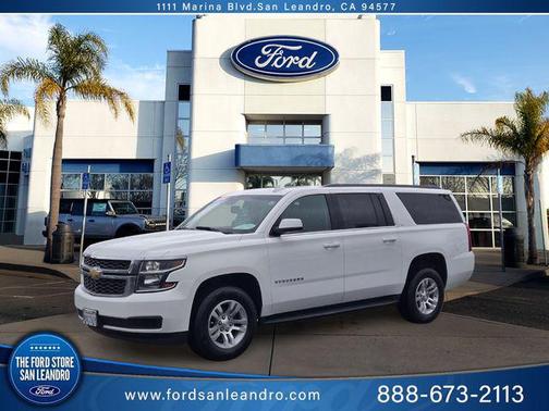 Summit White 2019 Chevrolet Suburban LT