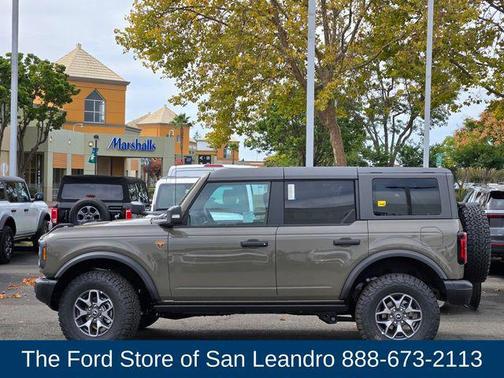 2025 Ford Bronco Badlands