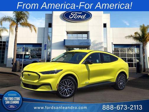 2025 Ford Mustang Mach-E Premium