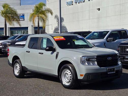 Velocity Blue Metallic 2022 Ford Maverick XL