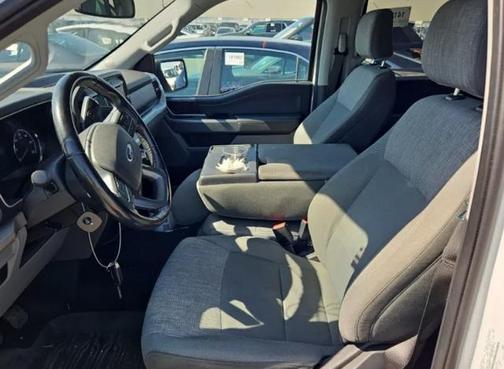 Oxford White 2022 Ford F-150 XLT