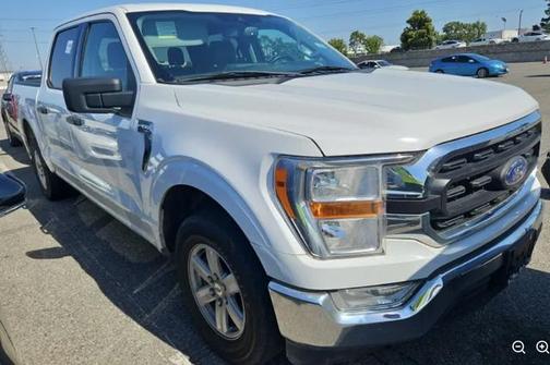 Oxford White 2022 Ford F-150 XLT