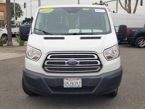 Oxford White 2018 Ford Transit-250 Base