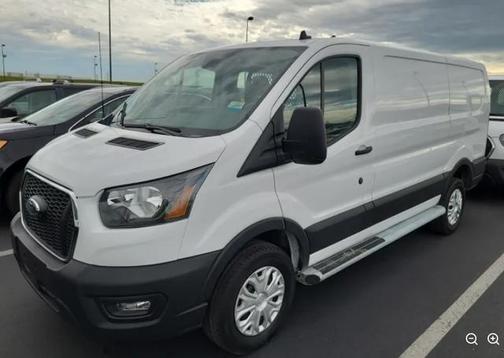 Oxford White 2018 Ford Transit-250 Base