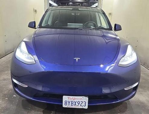 2021 Tesla Model Y Long Range Dual Motor All-Wheel Drive