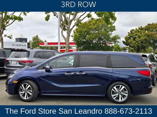 Obsidian Blue Pearl 2021 Honda Odyssey Touring