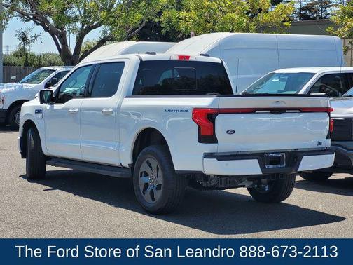 2025 Ford F-150 Lightning LARIAT