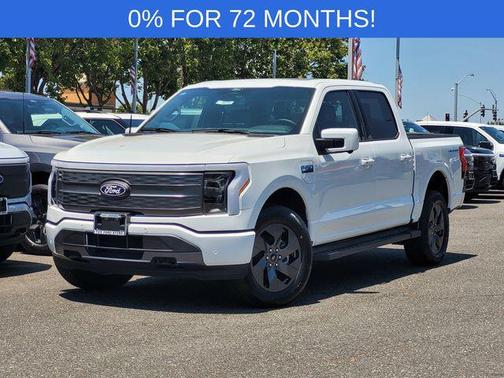 2025 Ford F-150 Lightning LARIAT
