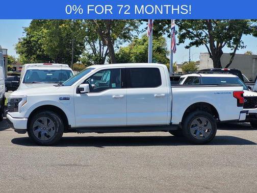 2025 Ford F-150 Lightning LARIAT