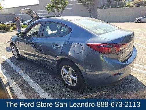 2015 Mazda Mazda3 i Sport