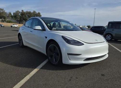 2020 Tesla Model 3 Standard Range