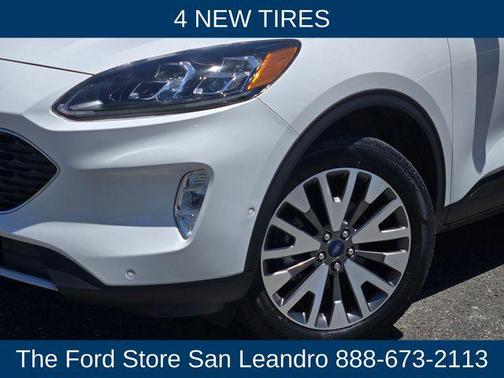 2020 Ford Escape Titanium