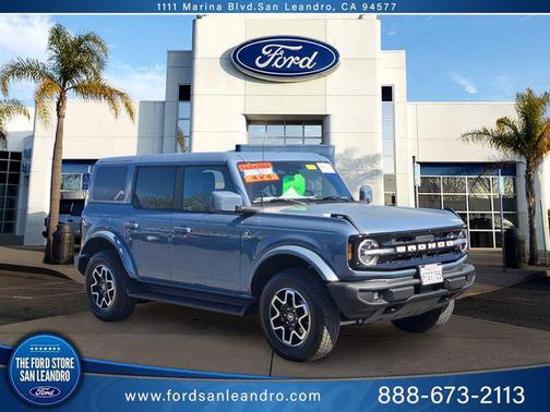 2025 Ford Bronco Outer Banks