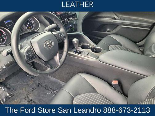 Ice Cap 2024 Toyota Camry SE