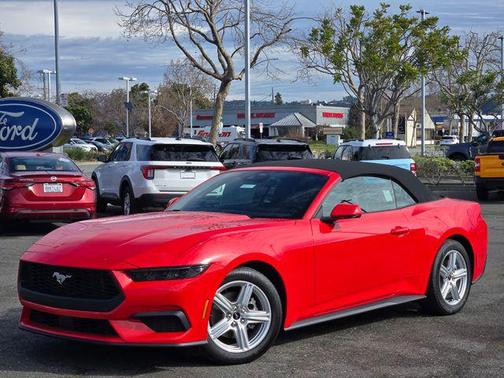 2026 Ford Mustang EcoBoost Premium