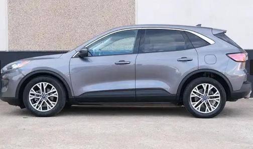 Carbonized Gray Metallic 2022 Ford Escape SEL