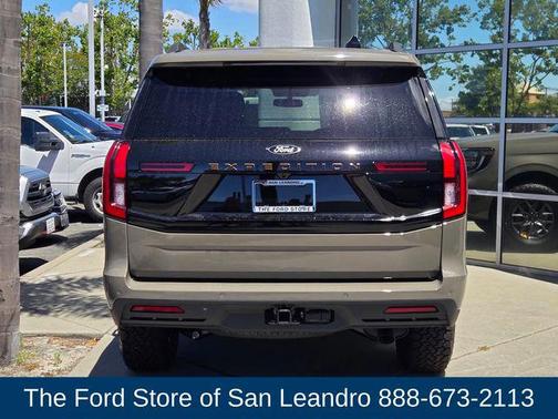 Marsh Gray 2026 Ford Expedition Tremor