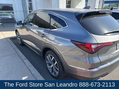 Liquid Carbon Metallic 2023 Acura MDX Technology Package
