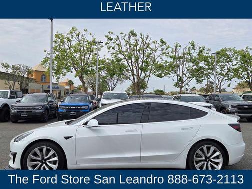 Pearl White Multi-Coat 2018 Tesla Model 3 Long Range