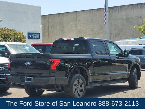 2025 Ford F-150 Lightning Pro