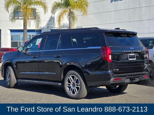 Agate Black Metallic 2026 Ford Expedition Max Active 4x4