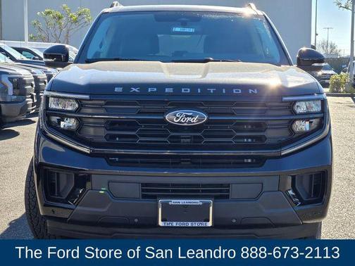 Agate Black Metallic 2026 Ford Expedition Max Active 4x4