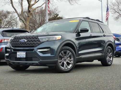 2024 Ford Explorer XLT