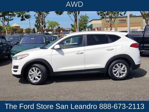 Dazzling White 2019 Hyundai TUCSON Value