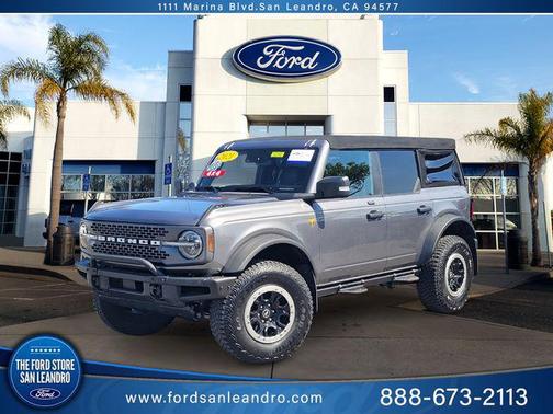 Carbonized Gray Metallic 2021 Ford Bronco Badlands