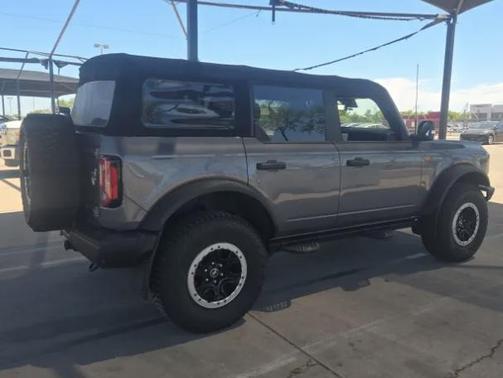 Carbonized Gray Metallic 2021 Ford Bronco Badlands