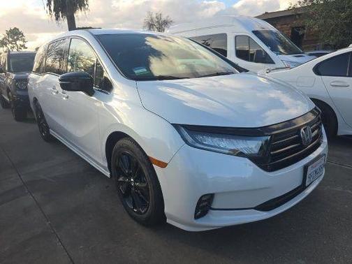 2023 Honda Odyssey Sport