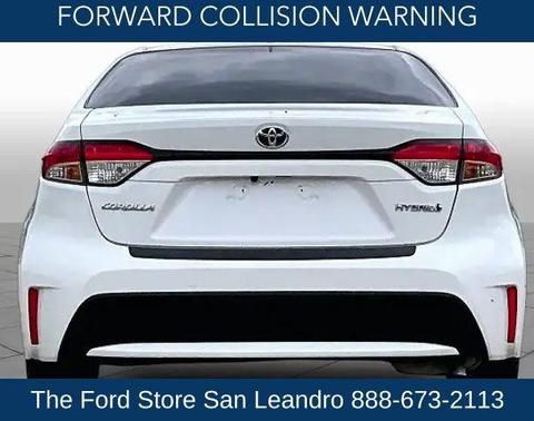 Super White 2021 Toyota Corolla Hybrid LE