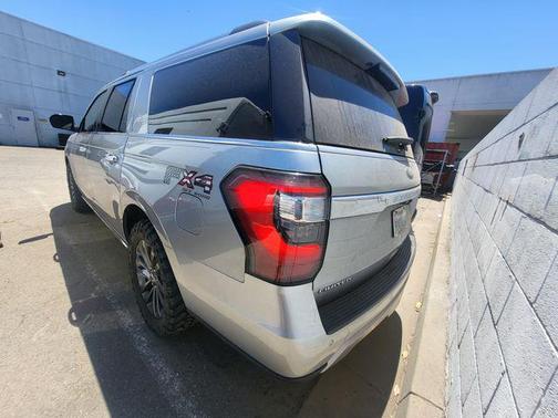 Iconic Silver Metallic 2021 Ford Expedition Max Limited