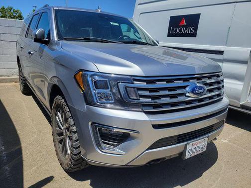 Iconic Silver Metallic 2021 Ford Expedition Max Limited