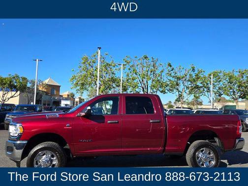 2022 RAM 2500 Tradesman Crew Cab 4x4 6'4' Box