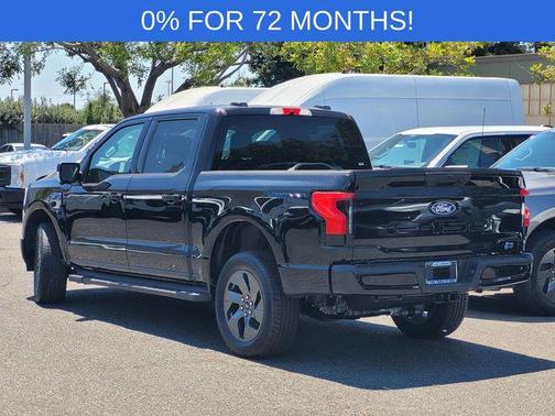 2025 Ford F-150 Lightning Flash