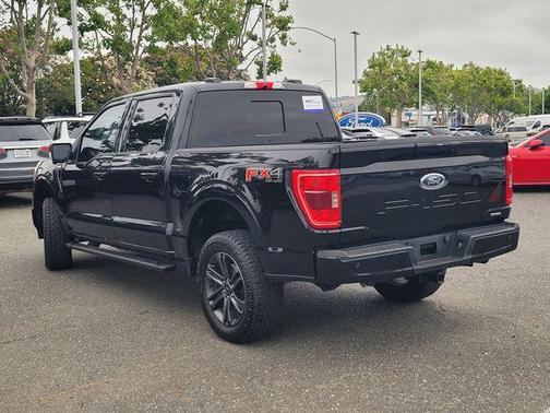 Agate Black Metallic 2022 Ford F-150 XLT
