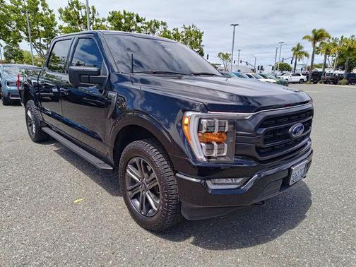Agate Black Metallic 2022 Ford F-150 XLT