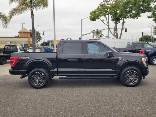Agate Black Metallic 2022 Ford F-150 XLT